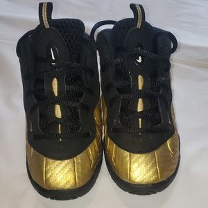 Nike Little Posite Pro Metallic Gold/Black size 8c